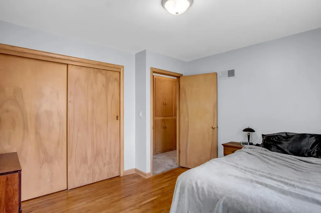 914-916 N Pine Street Newton KS 67114
