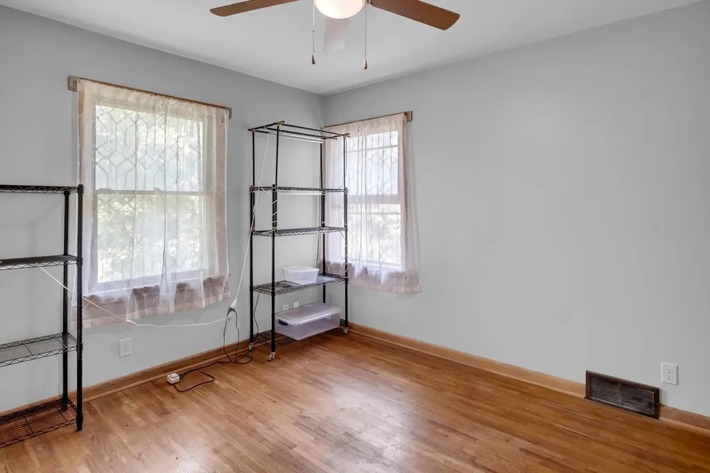 914-916 N Pine Street Newton KS 67114