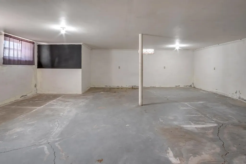 914-916 N Pine Street Newton KS 67114
