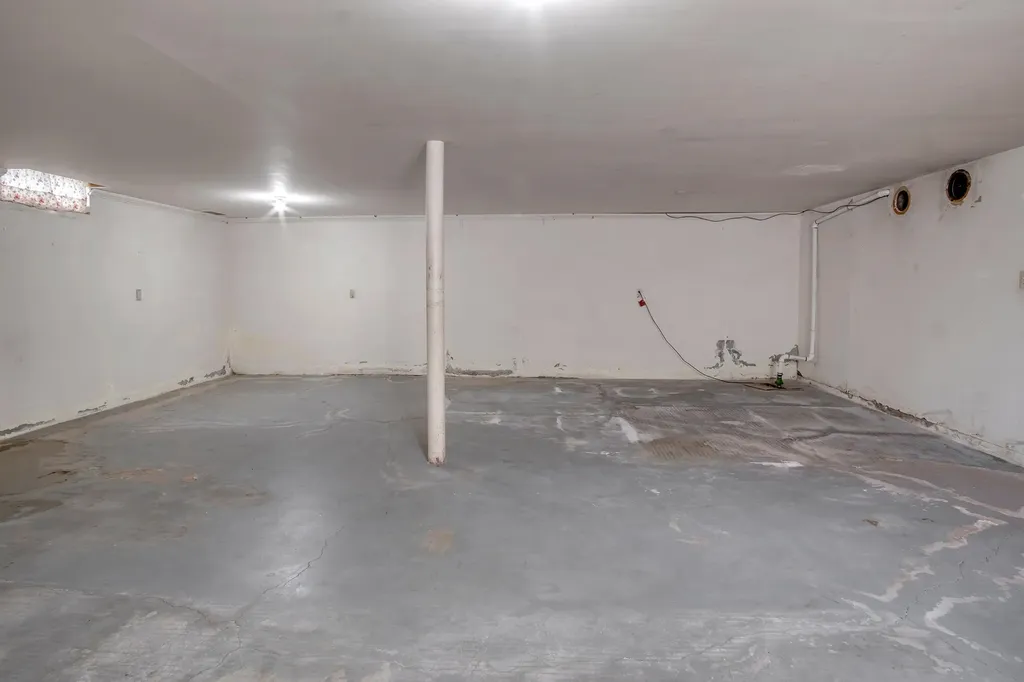 914-916 N Pine Street Newton KS 67114