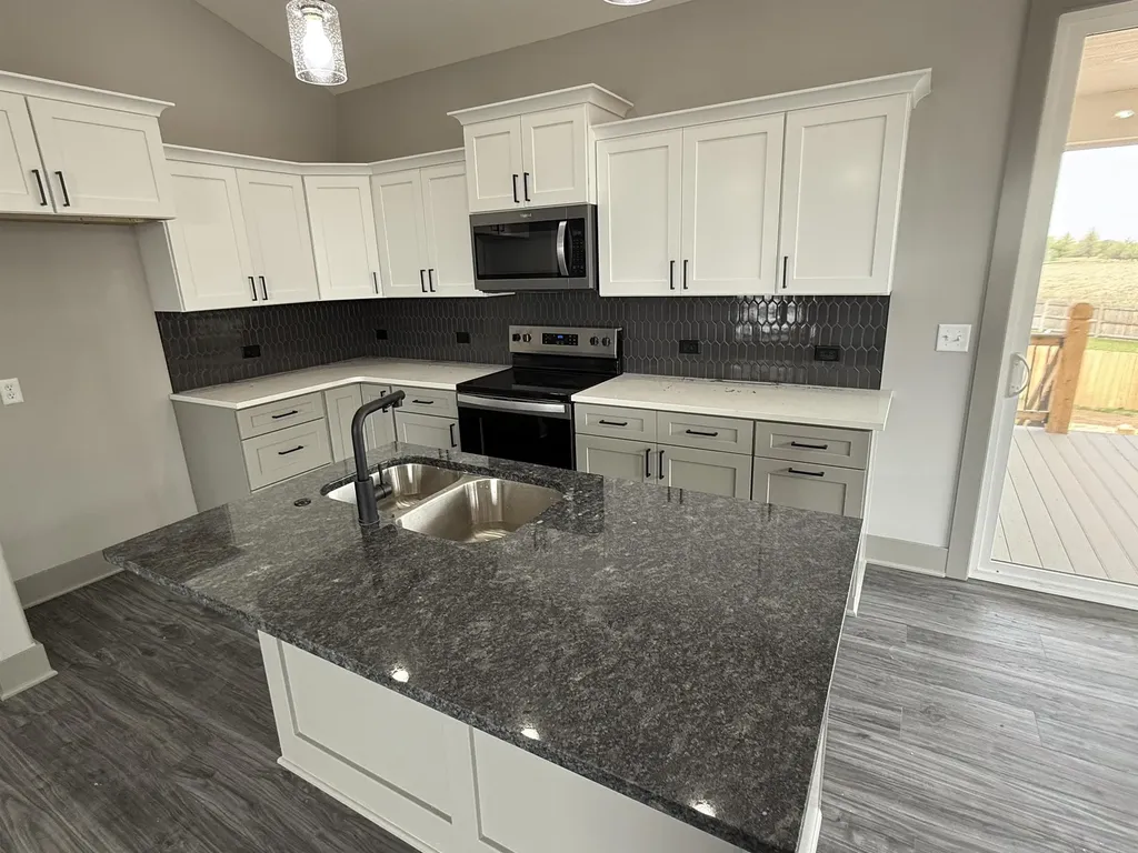 130 E Poplar Circle Goddard KS 67052