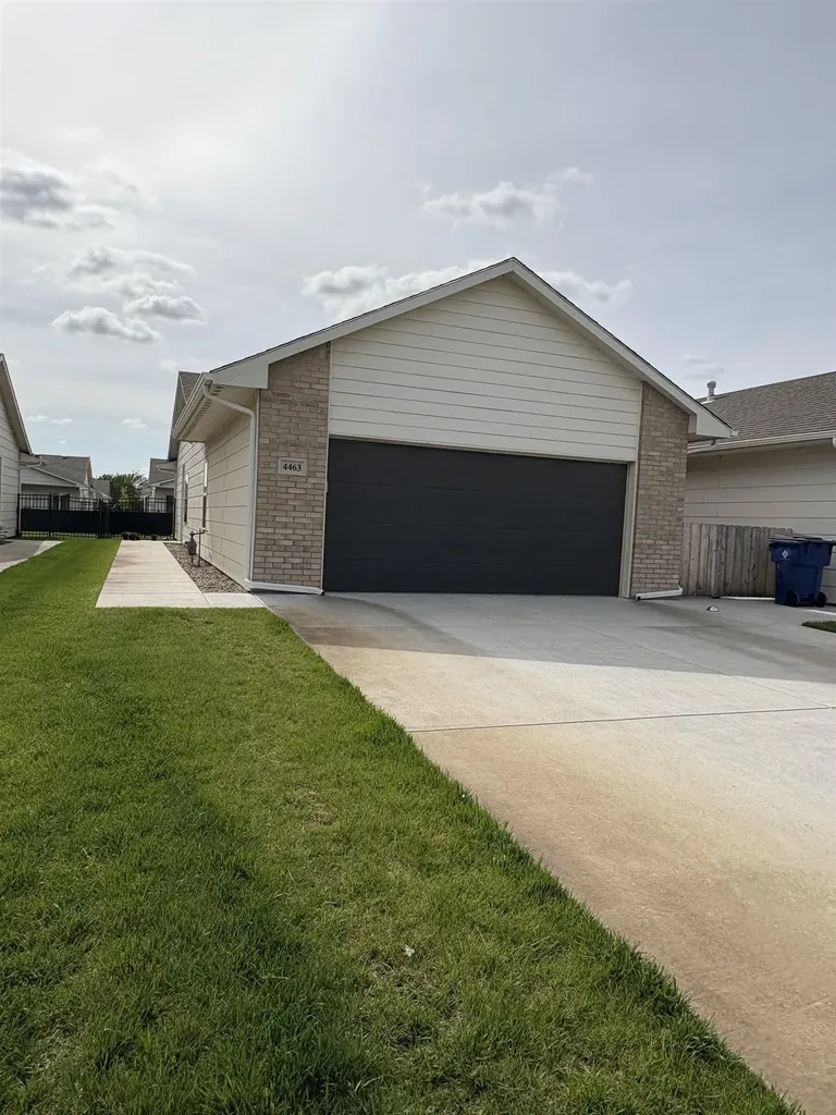 4463-4465 N Sandplum Street Wichita KS 67205