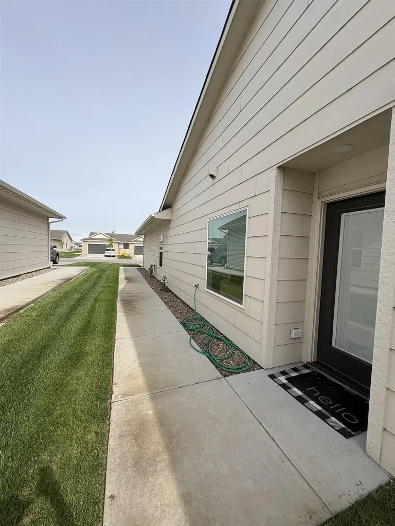 4463-4465 N Sandplum Street Wichita KS 67205