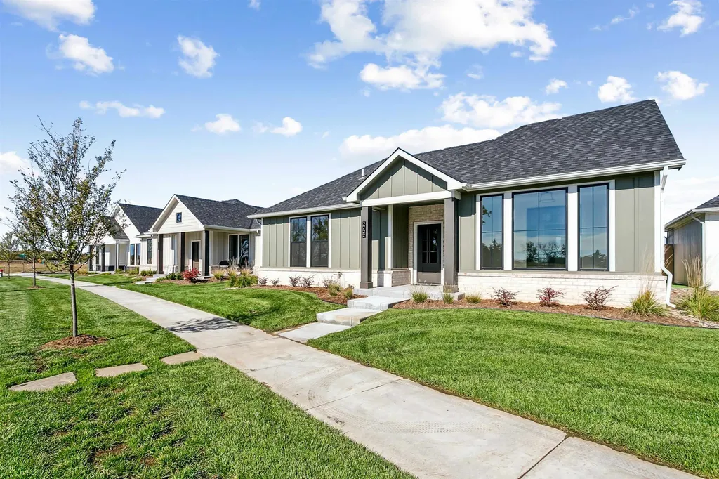2722 W Shearwater Street Wichita KS 67204