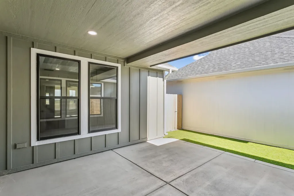 2722 W Shearwater Street Wichita KS 67204