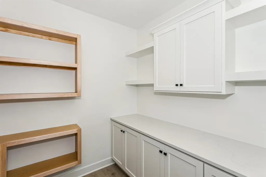 2830 W Shearwater Wichita KS 67204