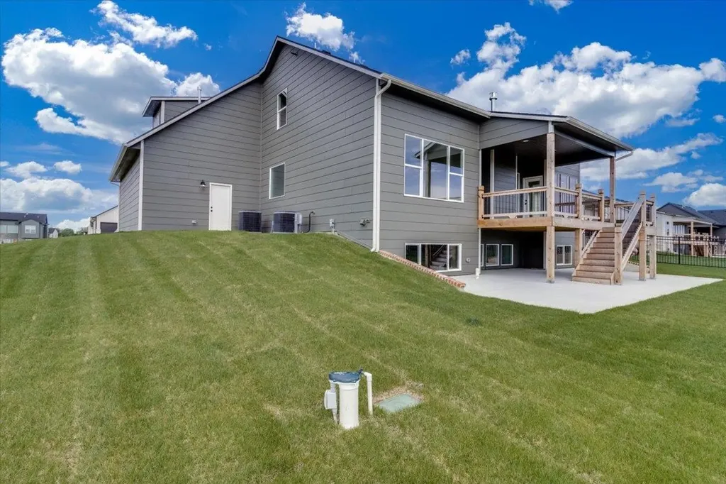 9631 W Wilkinson Court Maize KS 67101