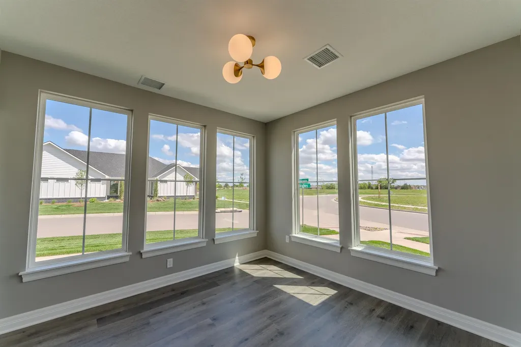 2718 W Shearwater Street Wichita KS 67204