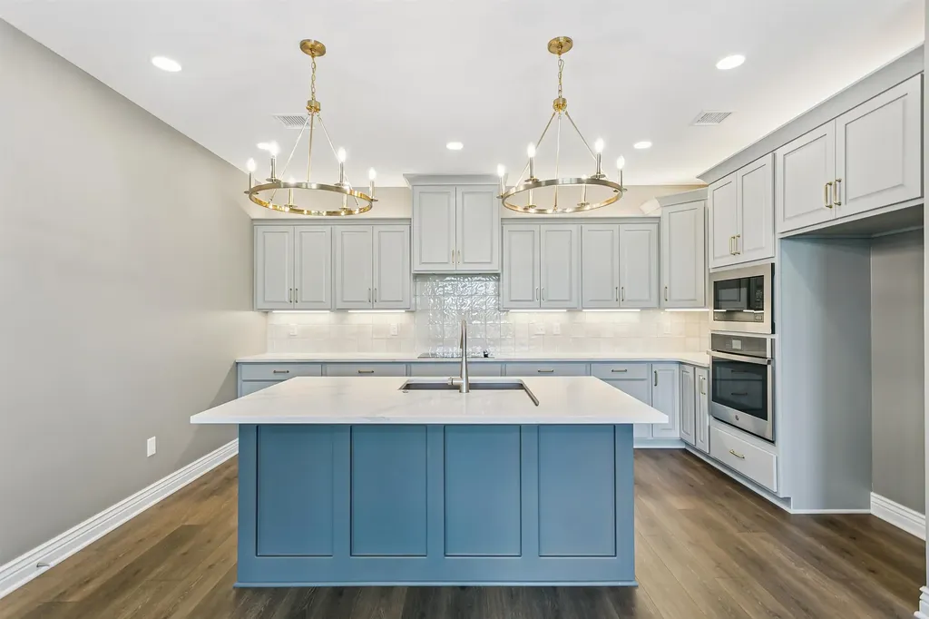 2620 W Shearwater Street Wichita KS 67204