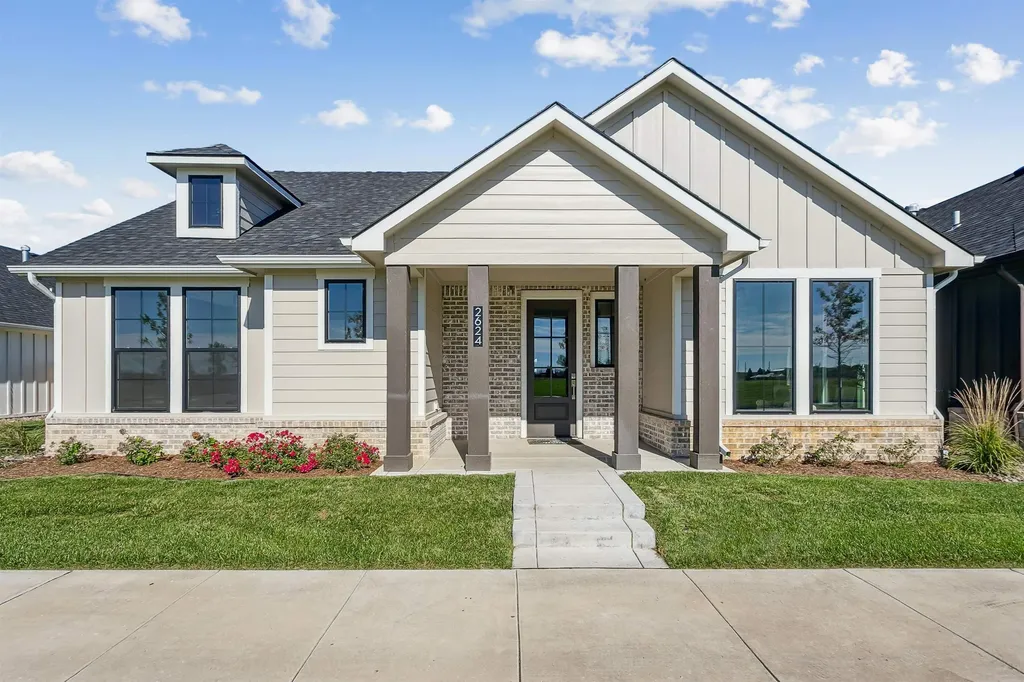 2624 W Shearwater Wichita KS 67204