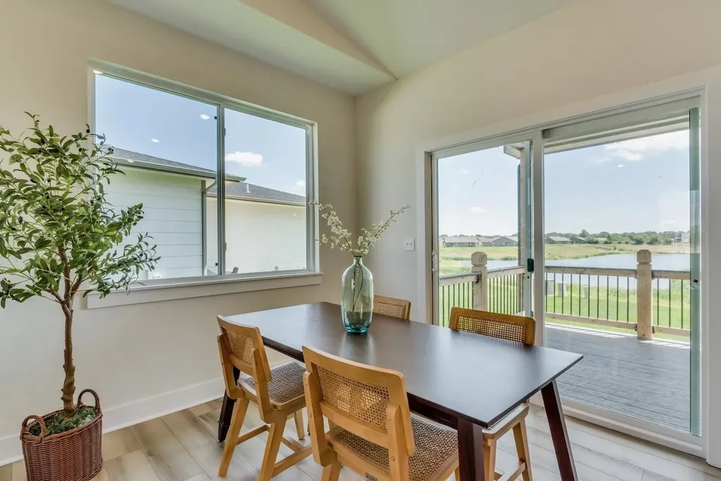 5542 N St Paul Street Wichita KS 67204