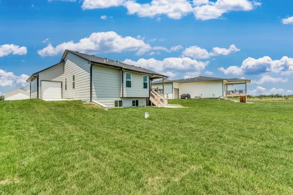 5542 N St Paul Street Wichita KS 67204