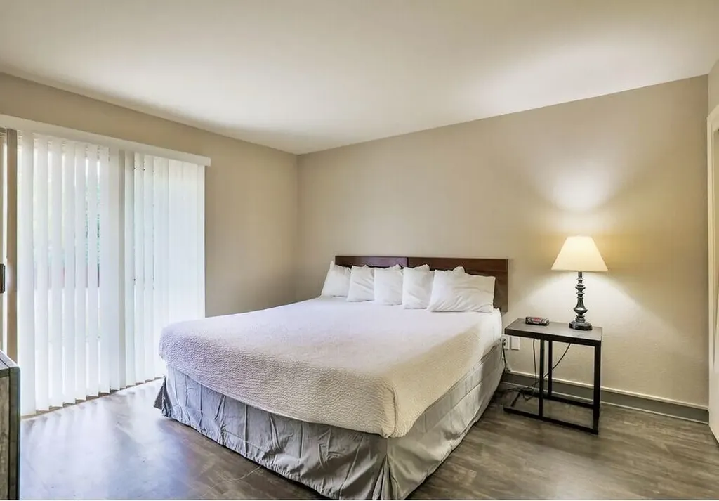 2280 N Tara Wichita KS 67226