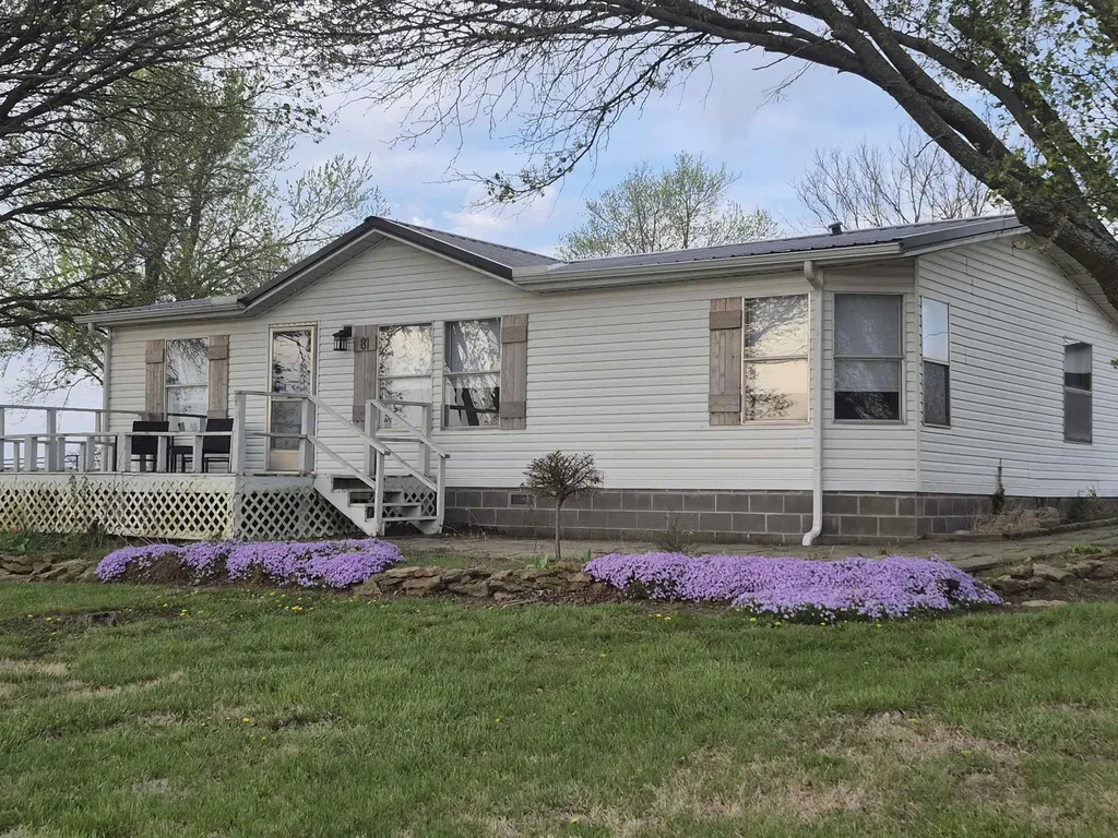 81 Eureka Lake Road Eureka KS 67045