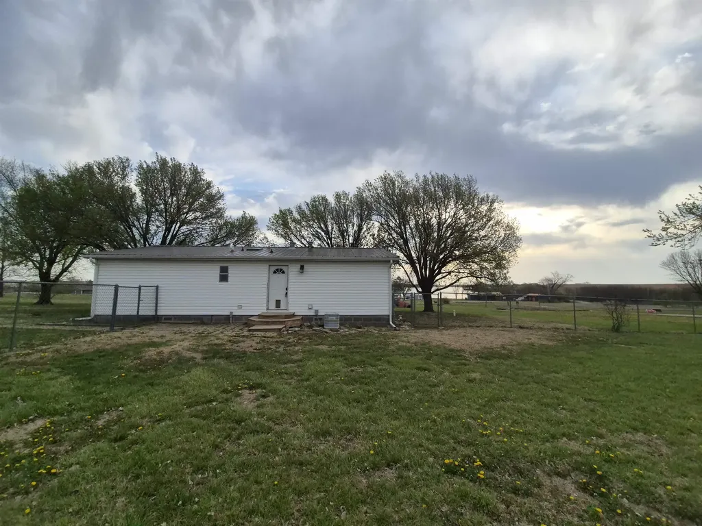 81 Eureka Lake Road Eureka KS 67045