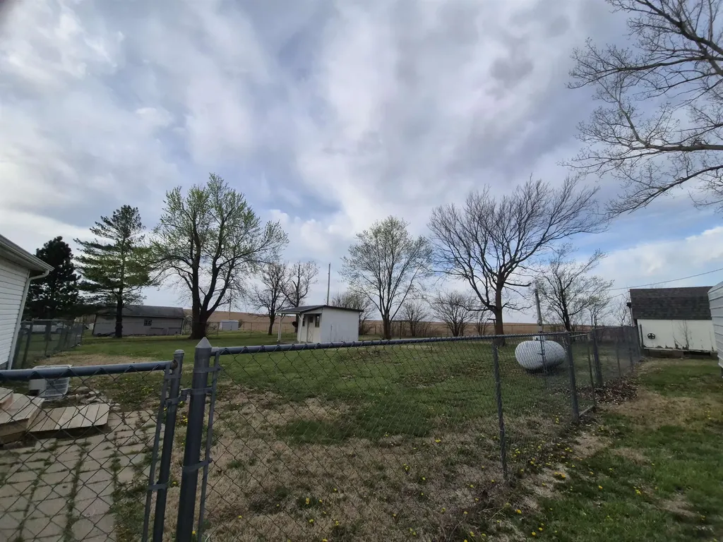 81 Eureka Lake Road Eureka KS 67045