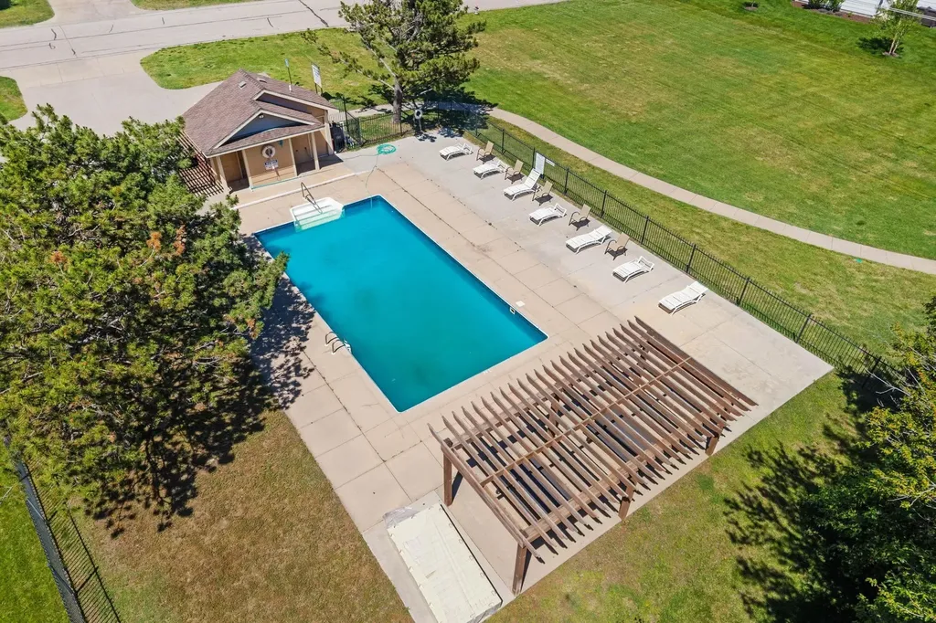 6907 W Garden Ridge Court Wichita KS 67205