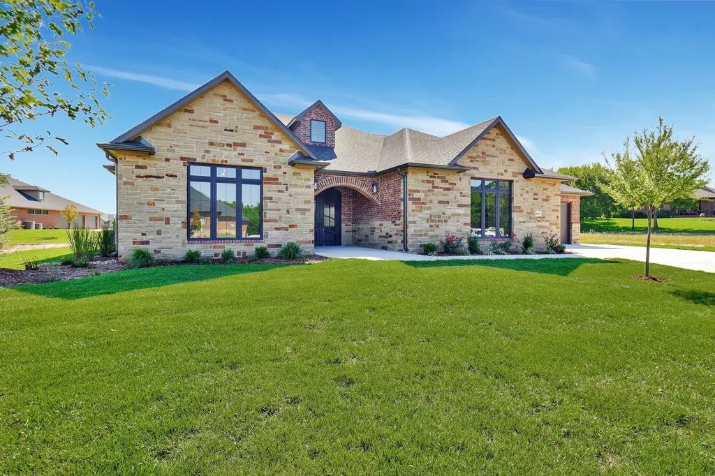 4041 N Tyler Court Maize KS 67101