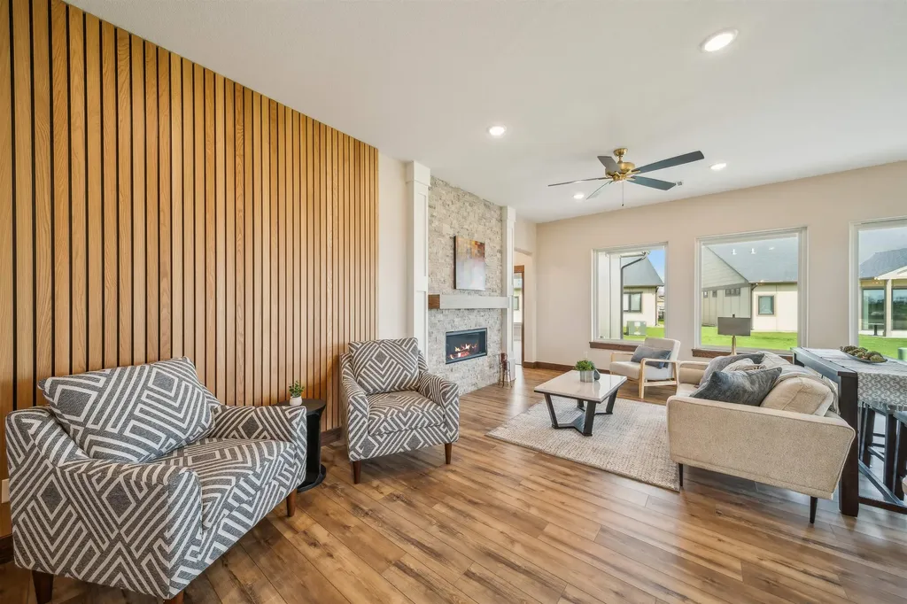 1622 S Dove Place Goddard KS 67052