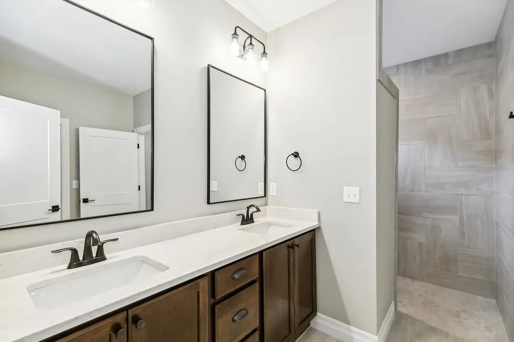 328 W Pepper Tree Road Andover KS 67002