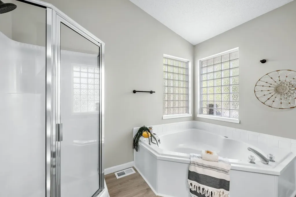 2618 N Keith Court Wichita KS 67205