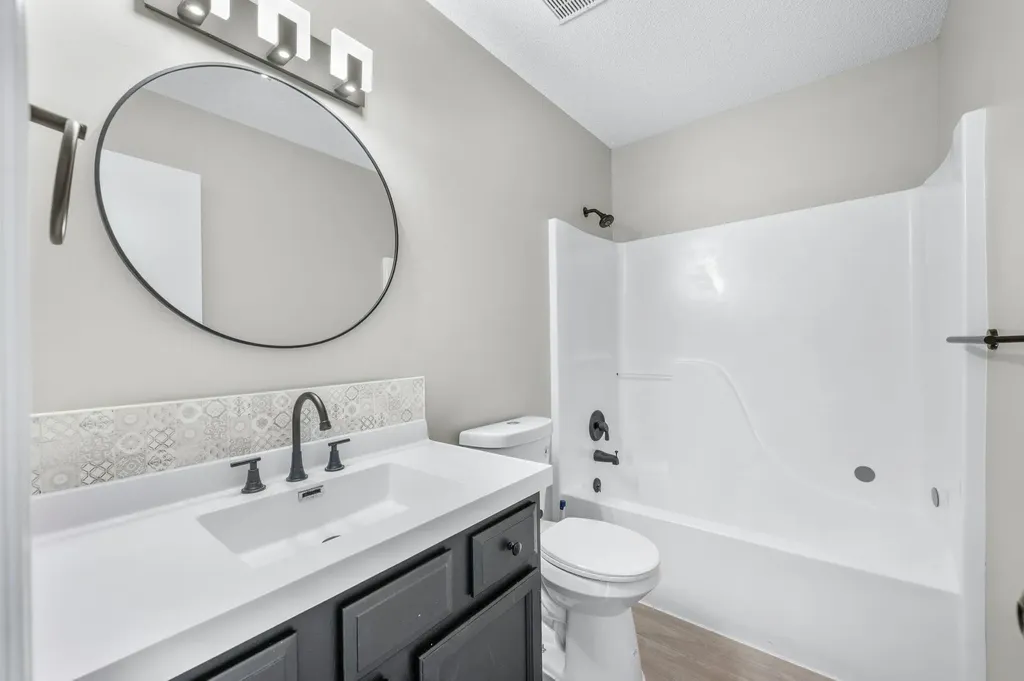 2618 N Keith Court Wichita KS 67205