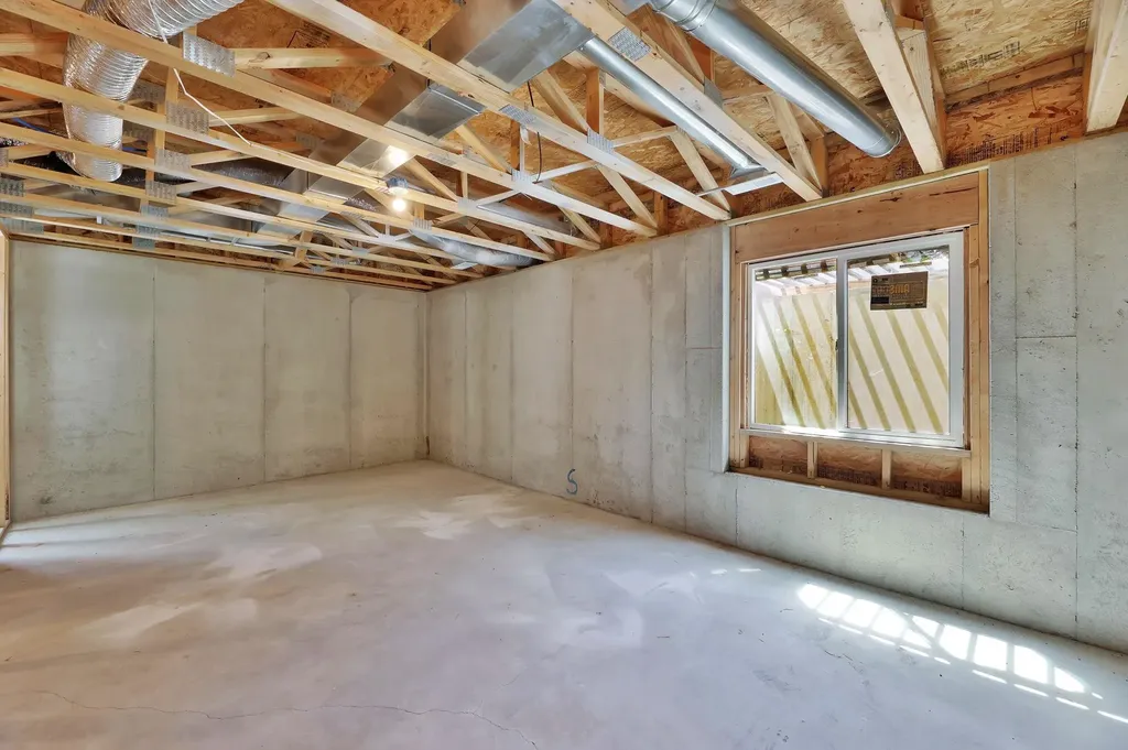638 N Redbud Court Valley Center KS 67147