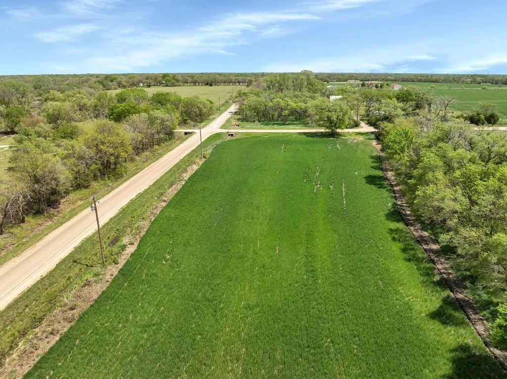W Of SW 160th St & 159th St E - Tract 8 Rose Hill KS 67133