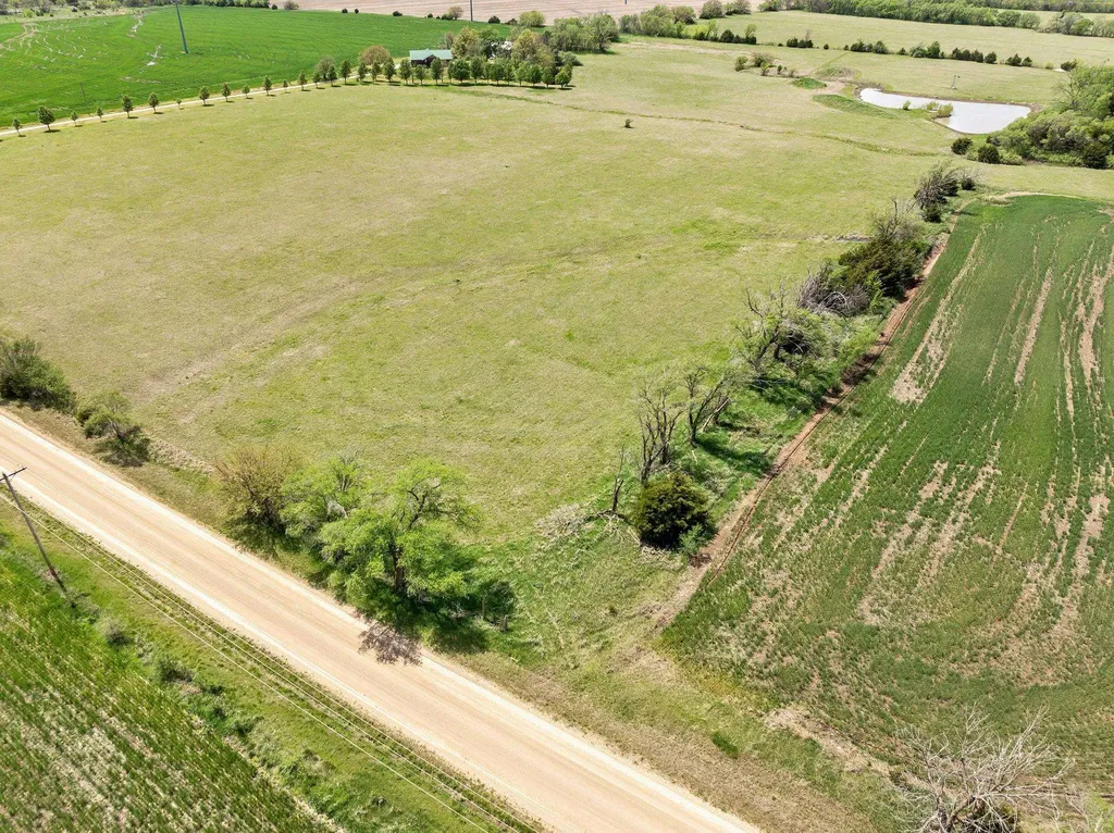 S Of SW 160th St & 159th St E - Tract 7 Rose Hill KS 67133