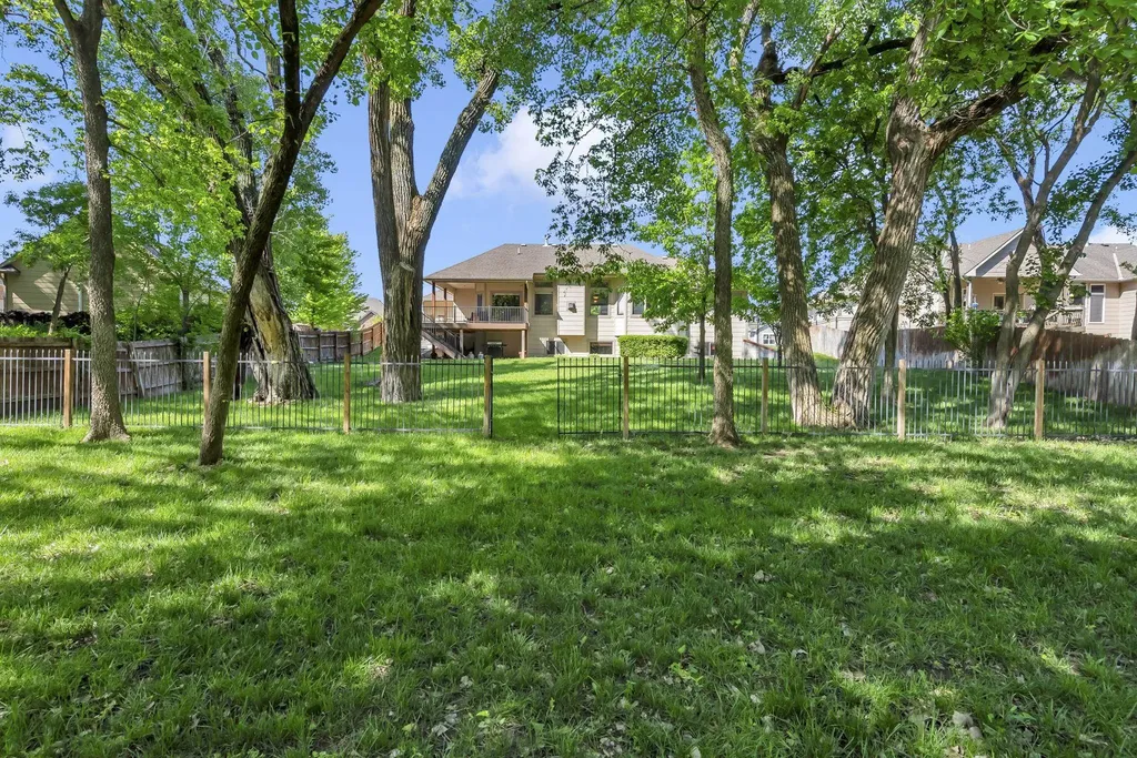 316 E Timber Creek Haysville KS 67060