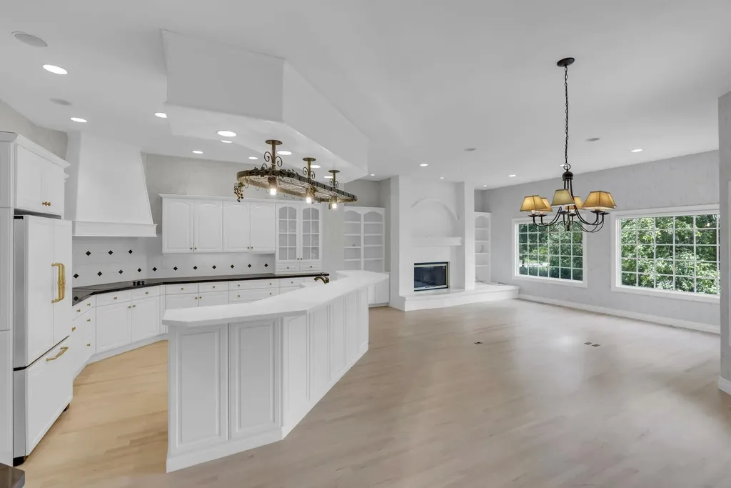8109 W Meadow Pass Court Wichita KS 67205