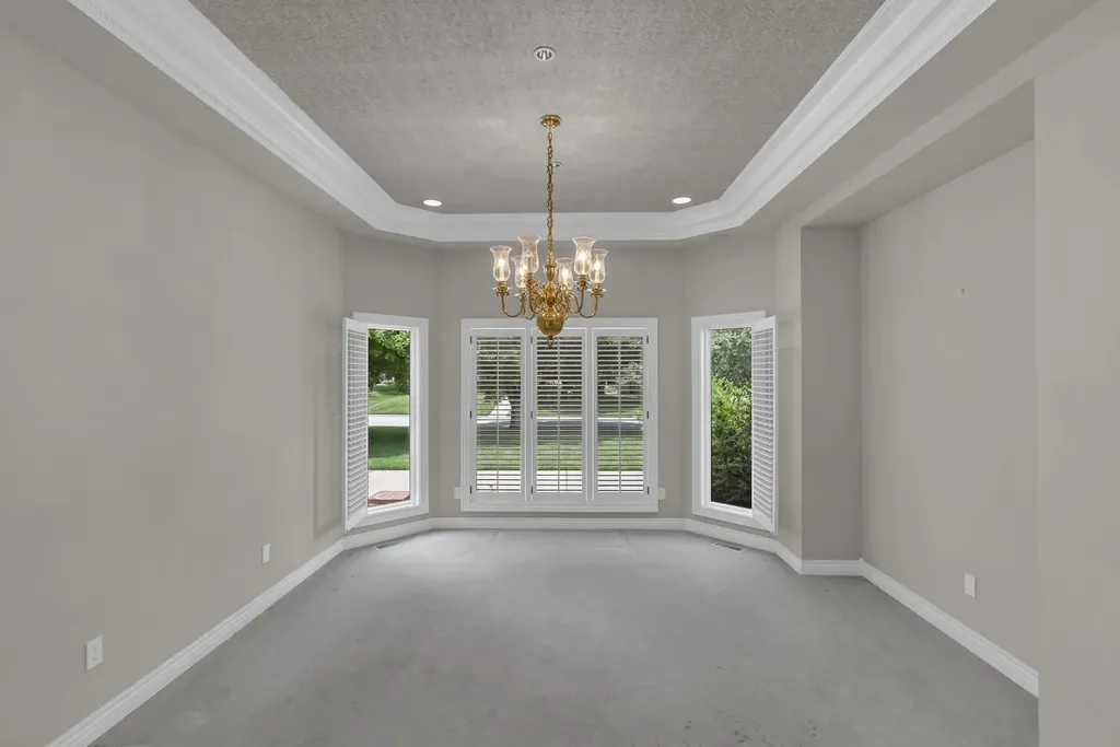 8109 W Meadow Pass Court Wichita KS 67205