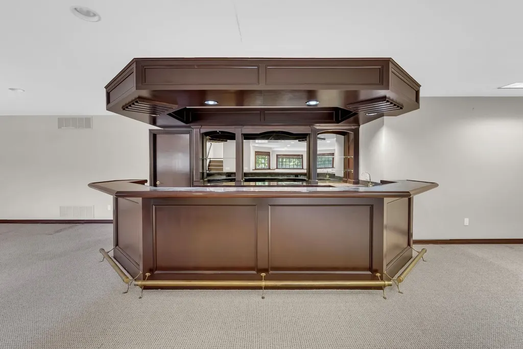 8109 W Meadow Pass Court Wichita KS 67205