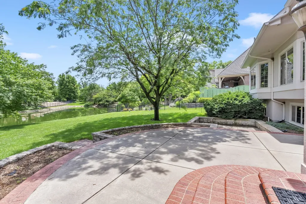 8109 W Meadow Pass Court Wichita KS 67205