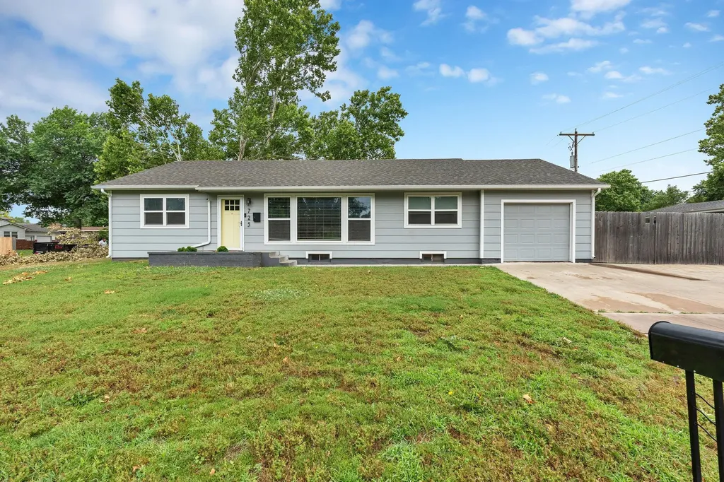725 N Redbarn Wichita KS 67212