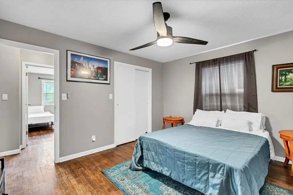 725 N Redbarn Wichita KS 67212