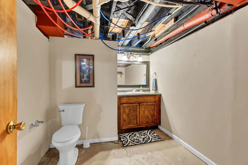 725 N Redbarn Wichita KS 67212