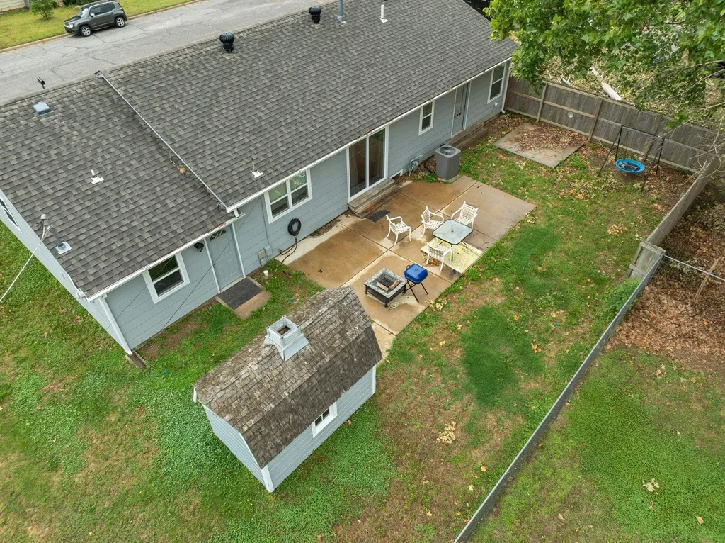 725 N Redbarn Wichita KS 67212