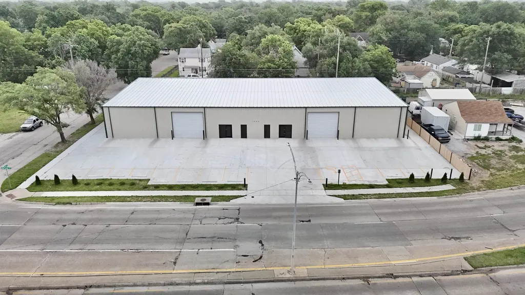 1302 S Washington Wichita KS 67211