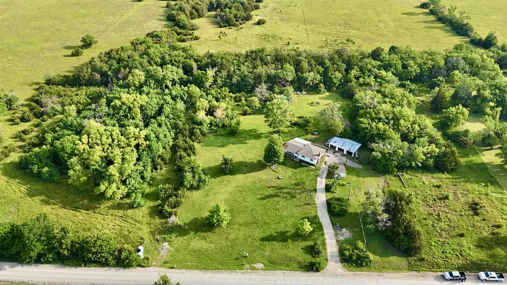 12770 SW 15th Benton KS 67017