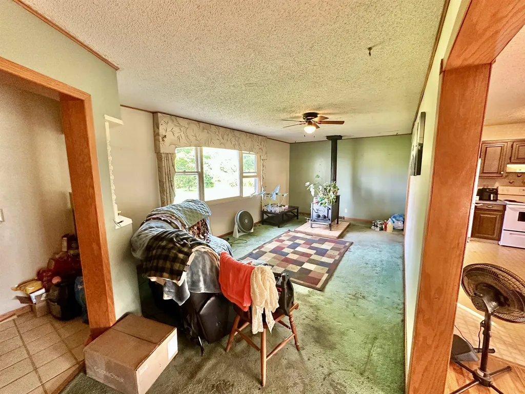 12770 SW 15th Benton KS 67017
