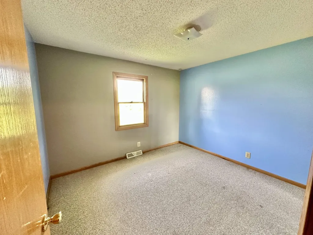 12770 SW 15th Benton KS 67017