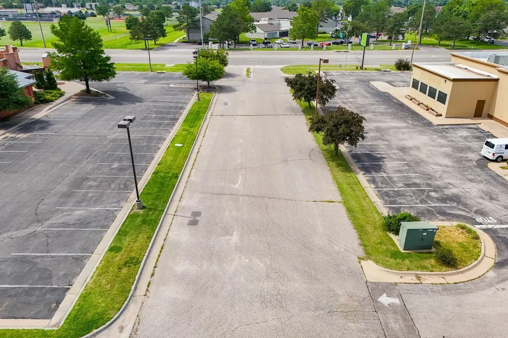 3.67 +/-Acres W Central Ave & N Tyler Road Wichita KS 67212
