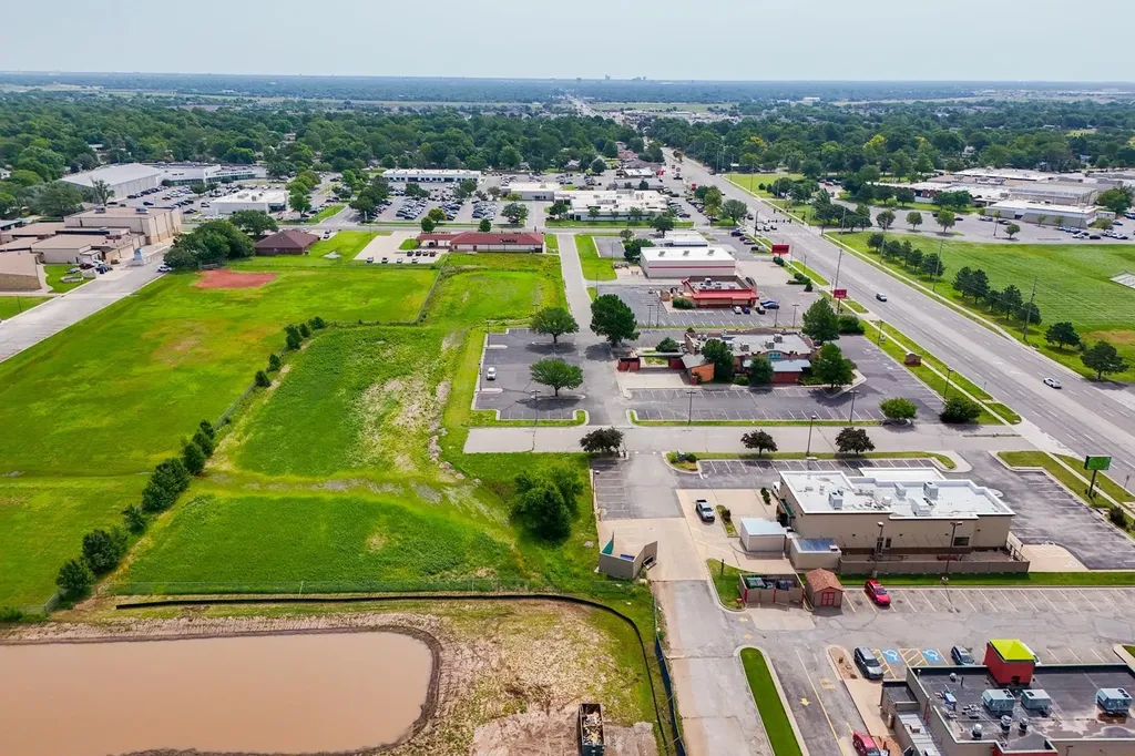 3.67 +/-Acres W Central Ave & N Tyler Road Wichita KS 67212