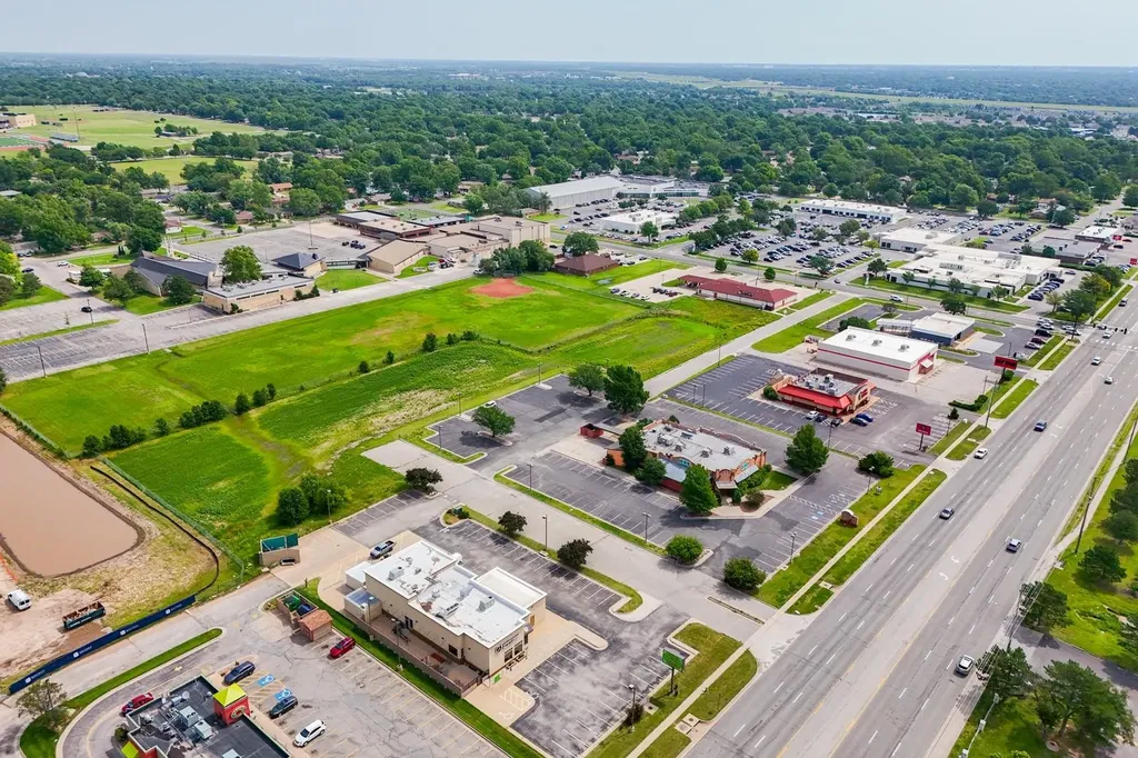 3.67 +/-Acres W Central Ave & N Tyler Road Wichita KS 67212
