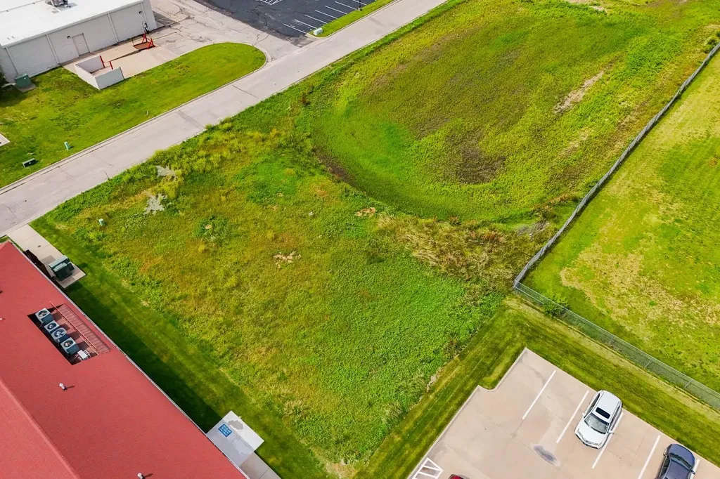 3.67 +/-Acres W Central Ave & N Tyler Road Wichita KS 67212