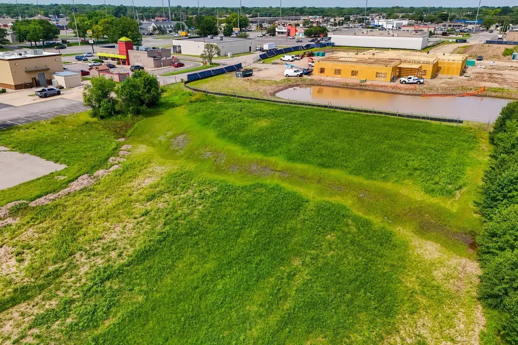 3.67 +/-Acres W Central Ave & N Tyler Road Wichita KS 67212