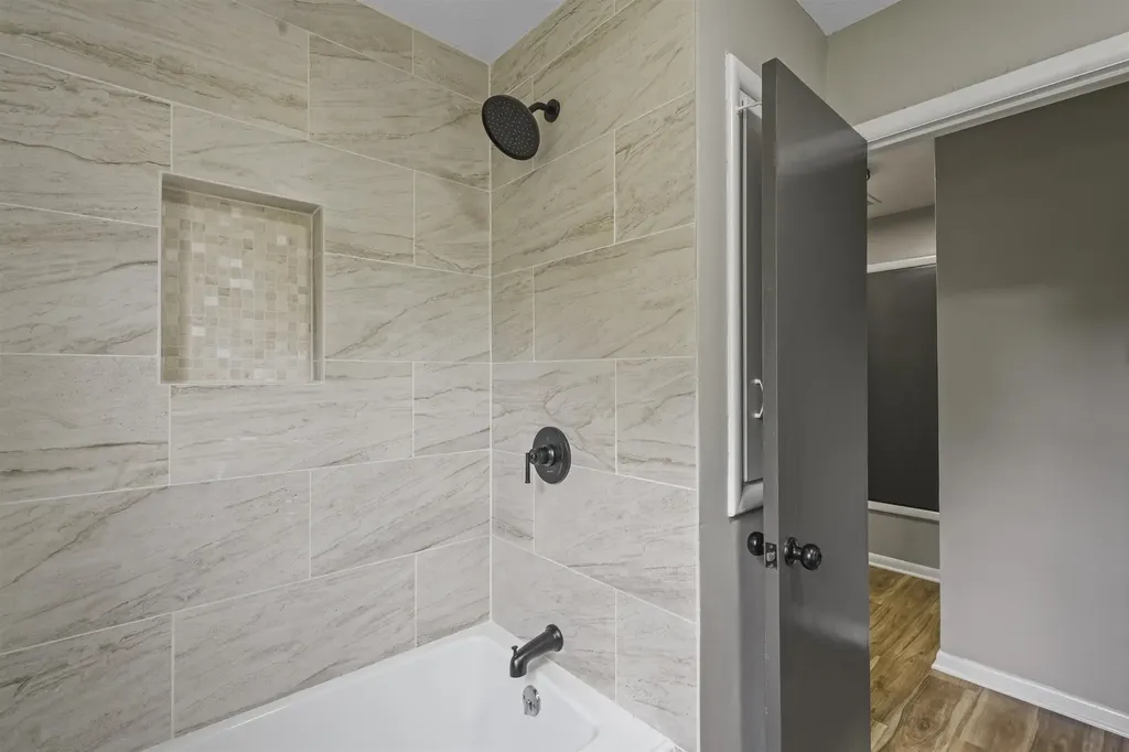 3916 N Clarence Wichita KS 67204