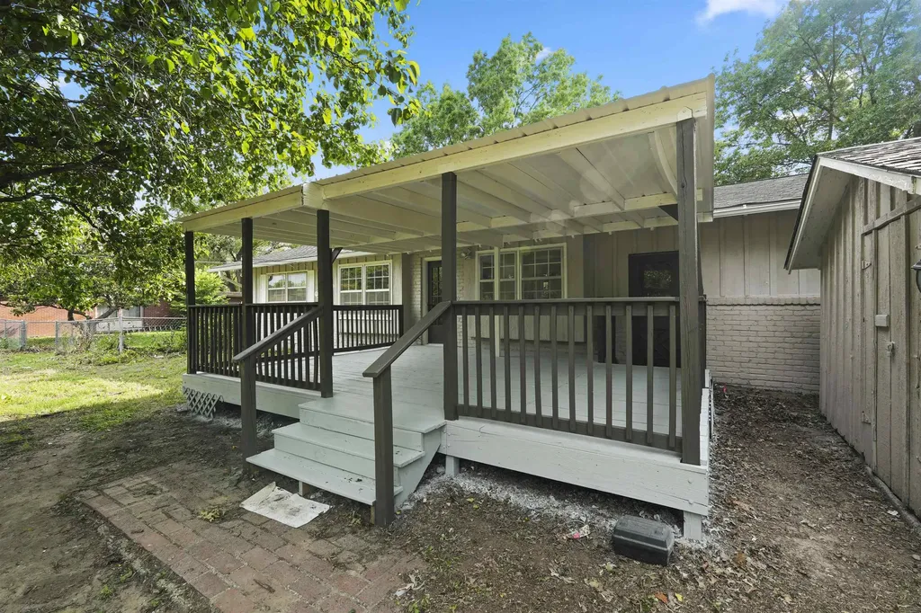3916 N Clarence Wichita KS 67204