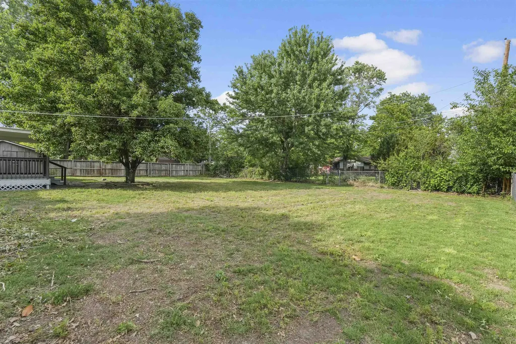 3916 N Clarence Wichita KS 67204